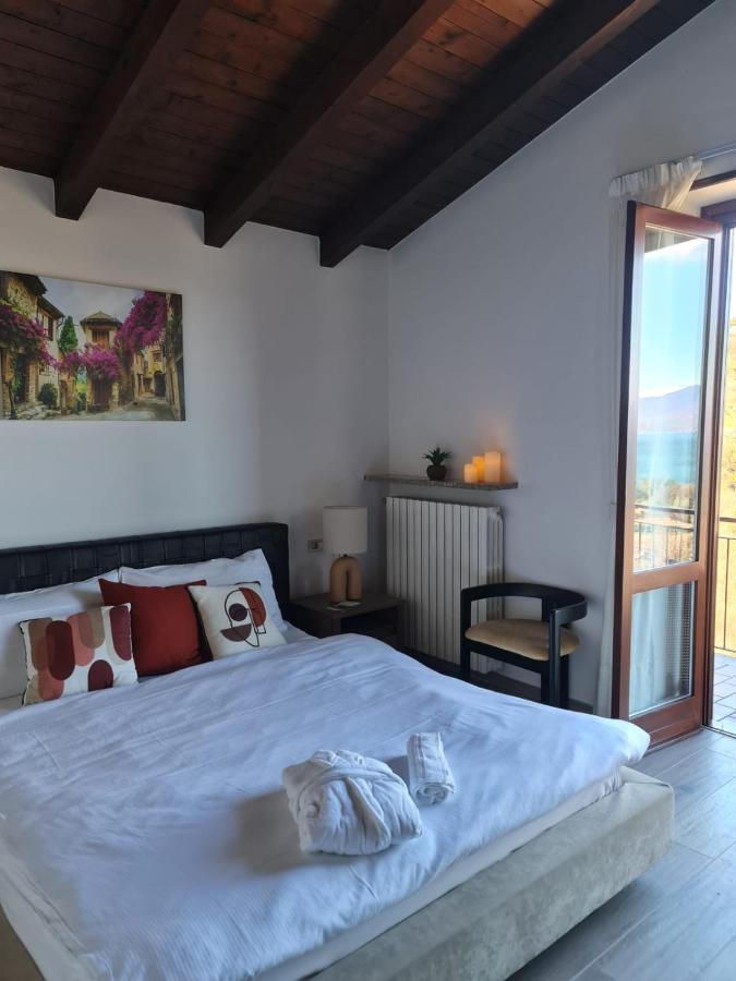 梅纳Penthouse Andrea公寓 外观 照片